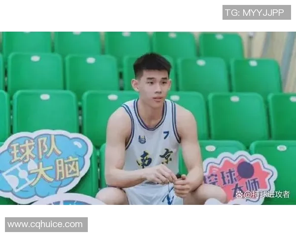 林葳的成长之路：从青涩学生到职场精英的蜕变与奋斗故事