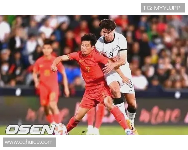 韩国与朝鲜世预赛激战在即球迷期待两国足球对决的精彩瞬间 韩国与朝鲜世预赛激战在即球迷期待两国足球对决的精彩瞬间