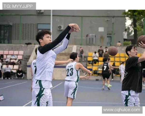 王泉泽的篮球之路从校园到职业赛场的奋斗与荣耀